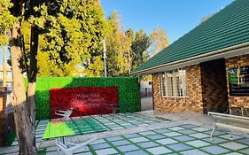 Ojong'S Self Catering Accommodation Bellville